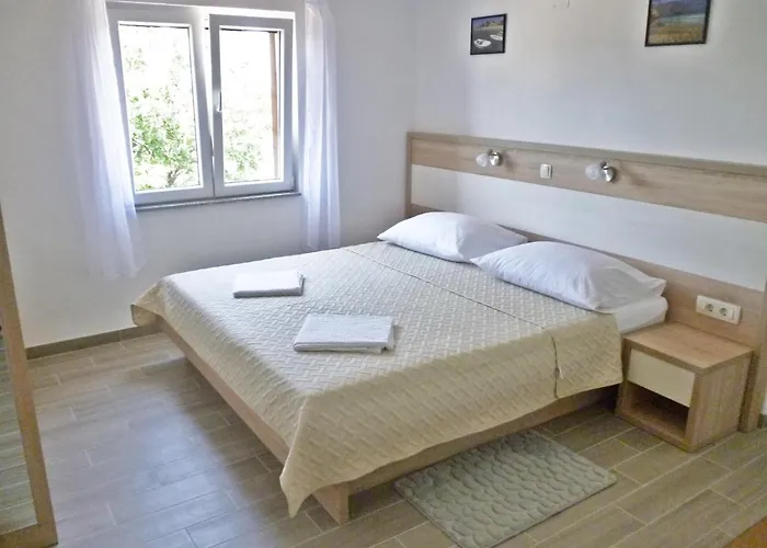 Bellevue * Селине